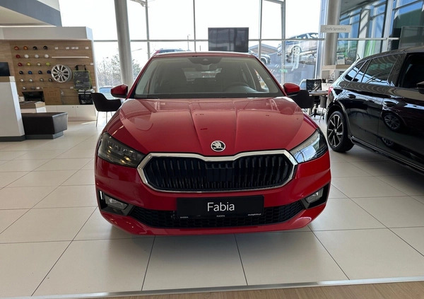 Skoda Fabia cena 98100 przebieg: 4, rok produkcji 2024 z Poznań małe 172